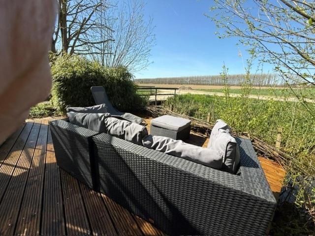 Vrijstaande Accommodatie Glamping De Kas Inn Hank Bagian luar foto